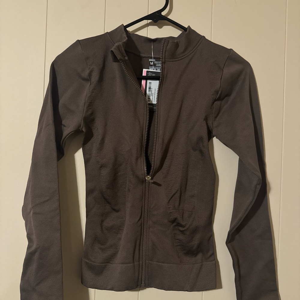 PRETTYLITTLETHING PLT CHOCOLATE BROWN BBL ZIP UP